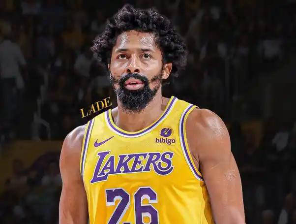 丁威迪转投德甲,加盟拜仁慕尼黑签下超过200万美元合同